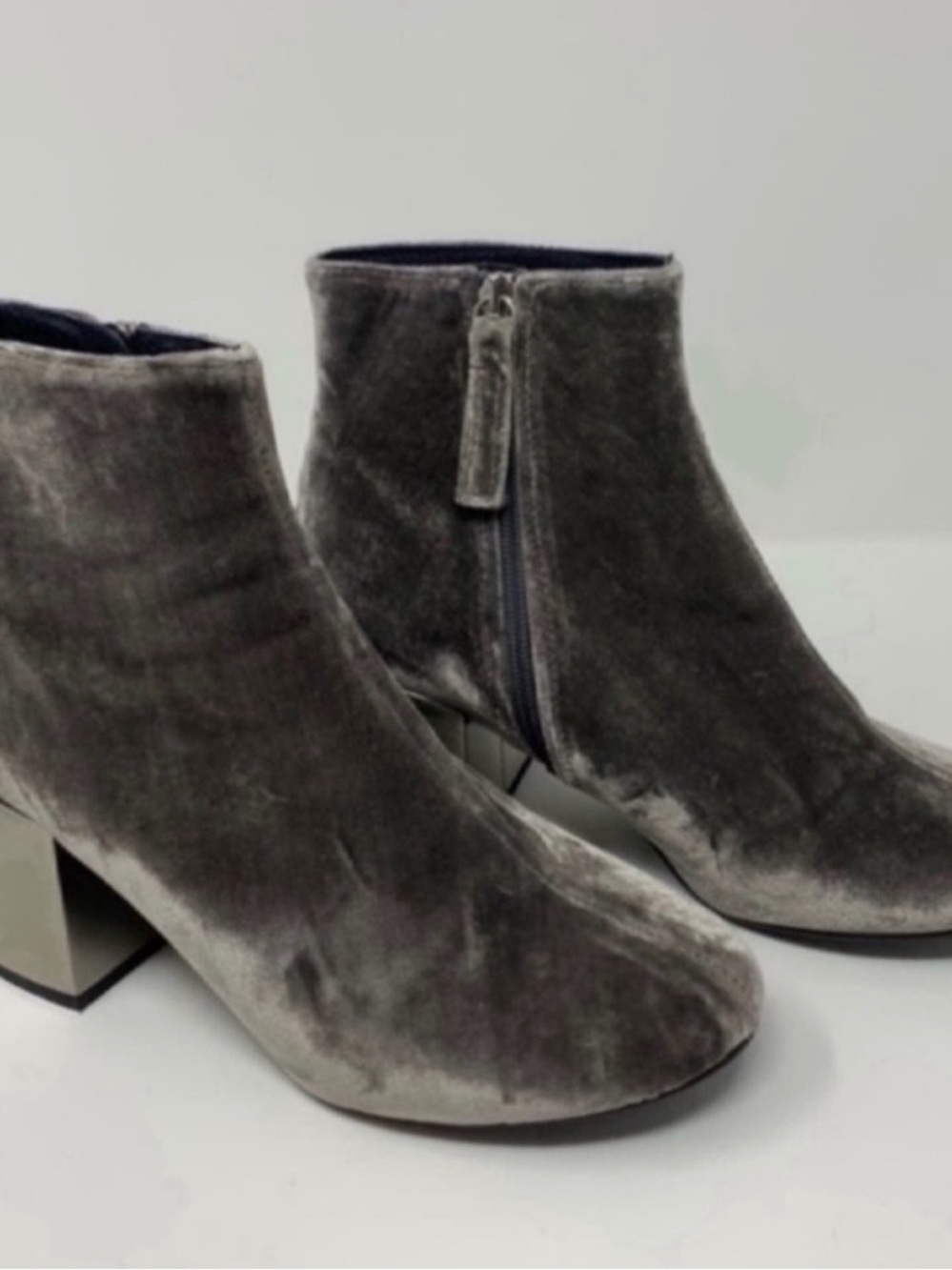 Nordstrom Topshop Velvet Chunky  Metallic Heel Ankle Boots - Gray s 39 / 8.5